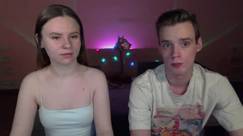 Snapshot of nickandmolly chatting on December 28, 2024, 6:08 pm nick and molly online show from December 28, 2024, 6:08 pm