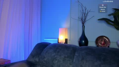nicki_ripperton online show from July 4, 2026, 4:29 am