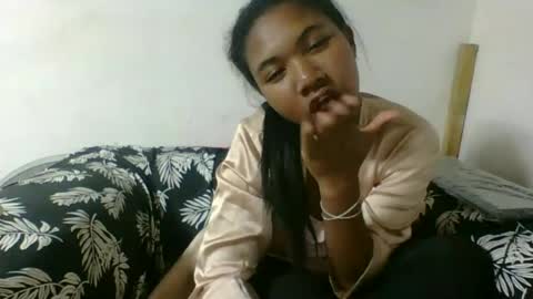 Snapshot of nickiqqyuu chatting on July 17, 2026, 1:07 pm nickiqqyuu online show from July 17, 2026, 1:07 pm