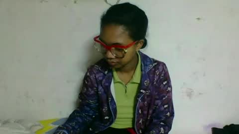 Snapshot of nickiqqyuu chatting on July 26, 2026, 12:52 am nickiqqyuu online show from July 26, 2026, 12:52 am