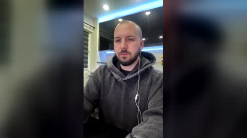 Julian online show from February 16, 2026, 11:45 pm