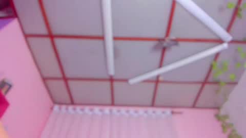 Snapshot of nickoll_ chatting on May 27, 2026, 9:12 pm Nicol online show from May 27, 2026, 9:12 pm