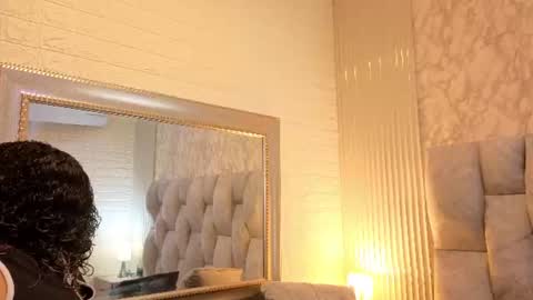 nickollsaenz online show from June 23, 2026, 3:48 am