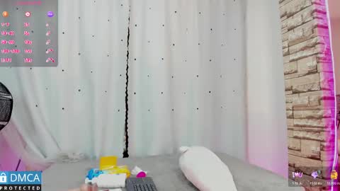 Snapshot of nicky_1824 chatting on March 4, 2025, 1:01 am NICKY online show from March 4, 2025, 1:01 am