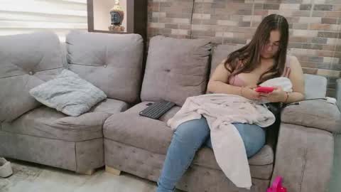 Snapshot of nicky_as chatting on May 11, 2026, 2:45 pm nicky_as online show from May 11, 2026, 2:45 pm