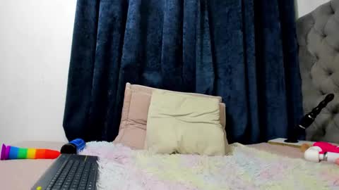 Snapshot of nicky_brown1 chatting on February 3, 2025, 10:43 pm Nicky Brown online show from February 3, 2025, 10:43 pm