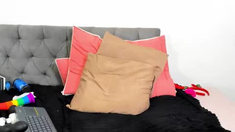 Snapshot of nicky_brown1 chatting on March 7, 2025, 12:04 am Nicky Brown online show from March 7, 2025, 12:04 am