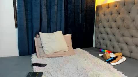 Snapshot of nicky_brown1 chatting on September 15, 2025, 7:03 pm Nicky Brown online show from September 15, 2025, 7:03 pm
