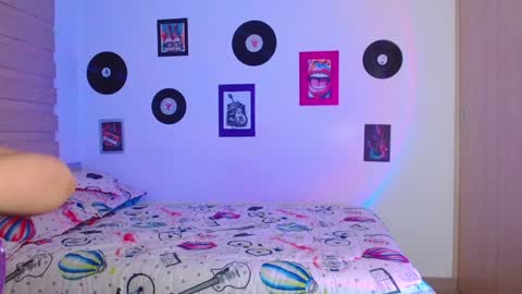 lucy online show from December 4, 2024, 11:02 pm