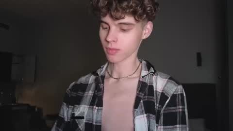 Snapshot of nicky_mart chatting on October 28, 2025, 7:23 am Nicki Danny online show from October 28, 2025, 7:23 am