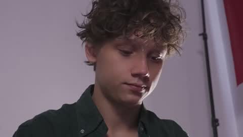 Nicky Neal online show from September 11, 2025, 10:37 am