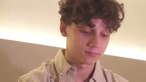 Nicky Neal online show from October 20, 2025, 12:22 am