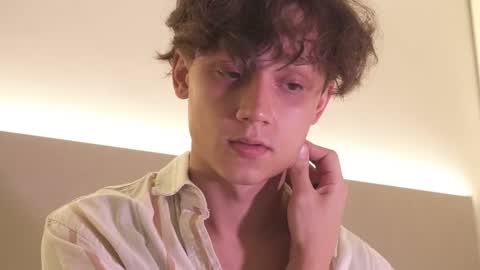 Nicky Neal online show from November 2, 2025, 11:45 am