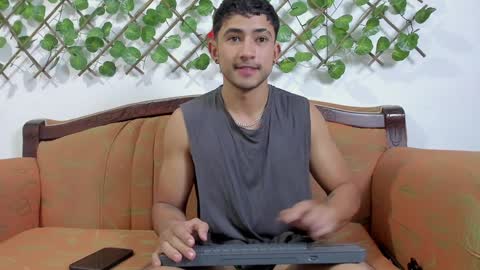 Snapshot of nicky_vance chatting on December 26, 2024, 9:26 pm nicky online show from December 26, 2024, 9:26 pm