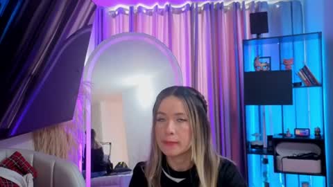 Snapshot of nickywindsor chatting on June 30, 2026, 3:13 pm Nicky online show from June 30, 2026, 3:13 pm
