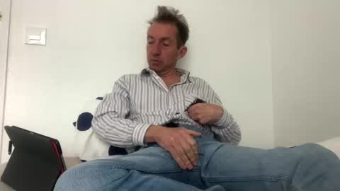 Nico online show from February 15, 2025, 11:28 am