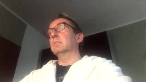 Nico online show from February 1, 2026, 3:54 pm