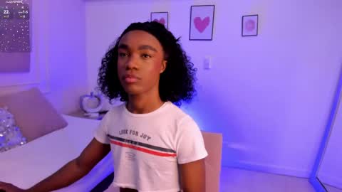 nico_dior online show from April 30, 2026, 3:13 am