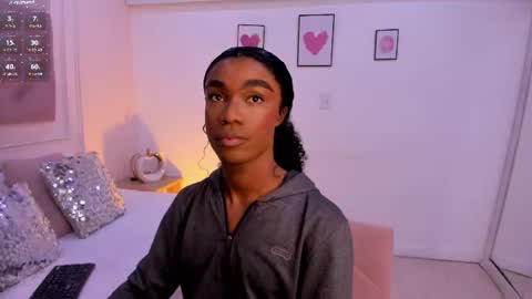 nico_dior online show from July 19, 2026, 3:43 am