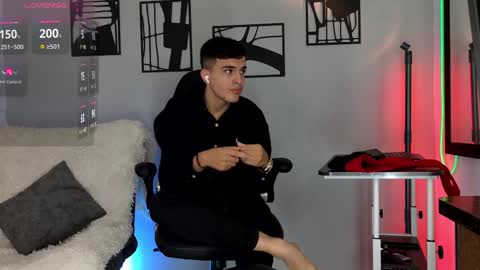 Snapshot of nico_pelusa chatting on March 13, 2026, 11:28 am Nico online show from March 13, 2026, 11:28 am