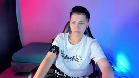 Snapshot of nicocoox chatting on October 17, 2025, 1:53 am NICO online show from October 17, 2025, 1:53 am