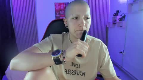 Snapshot of nicocoox chatting on June 5, 2026, 6:52 am NICO online show from June 5, 2026, 6:52 am