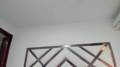 nicohillx online show from February 13, 2026, 9:33 pm