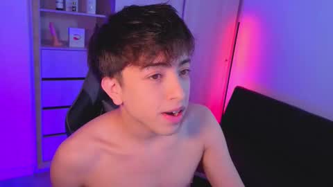 Nicolas online show from October 6, 2025, 8:17 pm