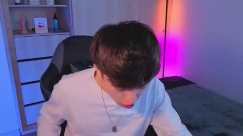 Nicolas online show from October 11, 2025, 8:18 pm