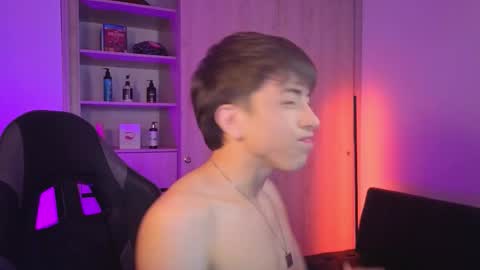 Nicolas online show from November 12, 2025, 11:25 pm