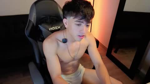 Nicolas online show from March 16, 2026, 9:08 pm