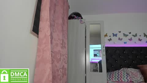 Snapshot of nicol3_0 chatting on January 22, 2025, 4:23 am Nicole online show from January 22, 2025, 4:23 am