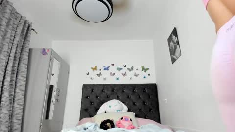 Snapshot of nicol3_0 chatting on November 29, 2025, 4:59 am Nicole online show from November 29, 2025, 4:59 am