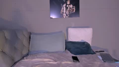 nicol_and_thiago_212 online show from July 16, 2026, 11:22 pm