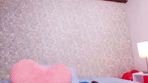 Snapshot of nicol_ferrer chatting on February 11, 2025, 10:50 pm Nicol online show from February 11, 2025, 10:50 pm