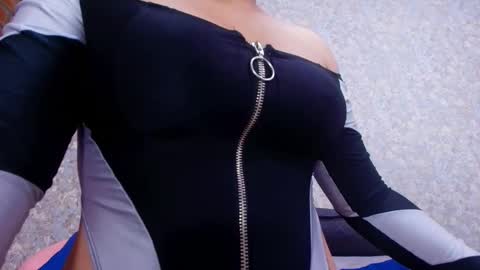 Snapshot of nicol_ferrer chatting on November 28, 2025, 3:20 am Nicol online show from November 28, 2025, 3:20 am