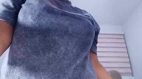 Snapshot of nicol_ferrer chatting on January 8, 2026, 2:58 am Nicol online show from January 8, 2026, 2:58 am