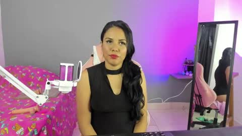 Nicol sanchez online show from February 9, 2025, 9:47 am