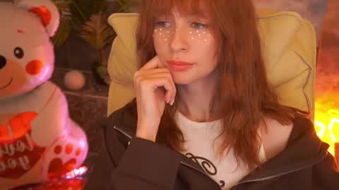 Nicol Moonn online show from February 12, 2026, 3:01 am