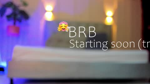 Snapshot of nicol_snow chatting on December 30, 2024, 4:19 pm Your baby Nicol online show from December 30, 2024, 4:19 pm