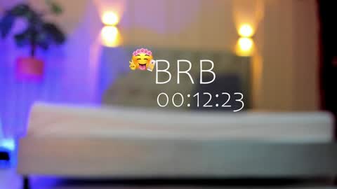 Snapshot of nicol_snow chatting on January 9, 2025, 1:02 pm Your baby Nicol online show from January 9, 2025, 1:02 pm