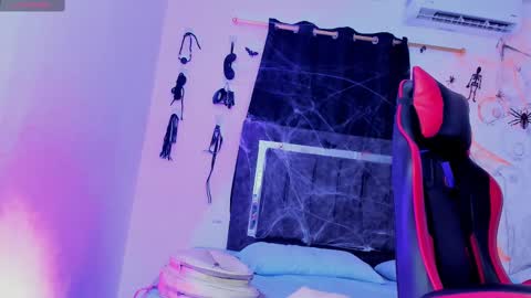 Nicol online show from October 28, 2025, 3:10 am