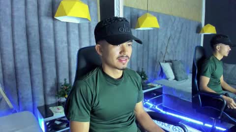 Nicolai online show from December 14, 2025, 12:43 pm