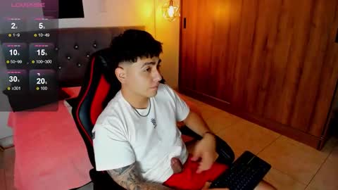 nicolas_james_sc online show from December 5, 2025, 1:52 pm