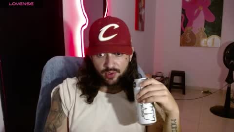 nicolas online show from January 24, 2025, 2:18 am