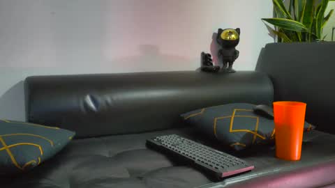 Snapshot of nicolas_veiny chatting on November 8, 2025, 4:29 pm Nicolas online show from November 8, 2025, 4:29 pm