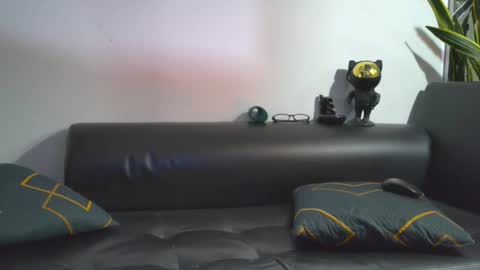 Snapshot of nicolas_veiny chatting on November 30, 2025, 1:09 am Nicolas online show from November 30, 2025, 1:09 am