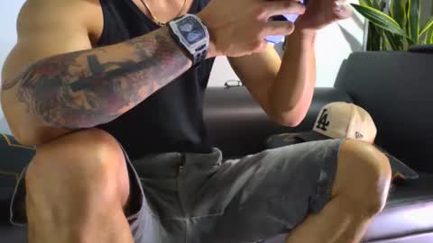 Snapshot of nicolas_veiny chatting on December 1, 2025, 7:30 pm Nicolas online show from December 1, 2025, 7:30 pm