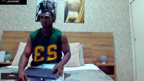 Nicolas online show from February 26, 2025, 5:28 pm