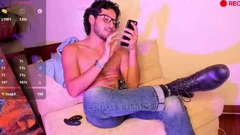 Snapshot of nicolasrodrii chatting on December 21, 2024, 4:30 am nicolasrodrii online show from December 21, 2024, 4:30 am